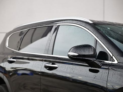 Used 2023 Hyundai Santa Fe Blue image 3