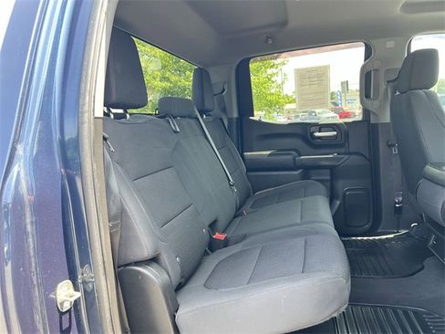 Used 2020 Chevrolet Silverado 1500 Custom w/ Custom Value Package image 18