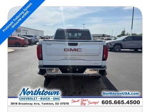 Used 2022 GMC Sierra 1500 SLT w/ SLT Premium Plus Package AWD/4WD image 11
