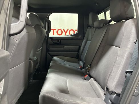 Used 2025 Toyota Tacoma SR5 AWD/4WD image 20