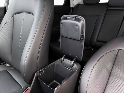 New 2026 Hyundai Kona SEL Premium FWD image 18