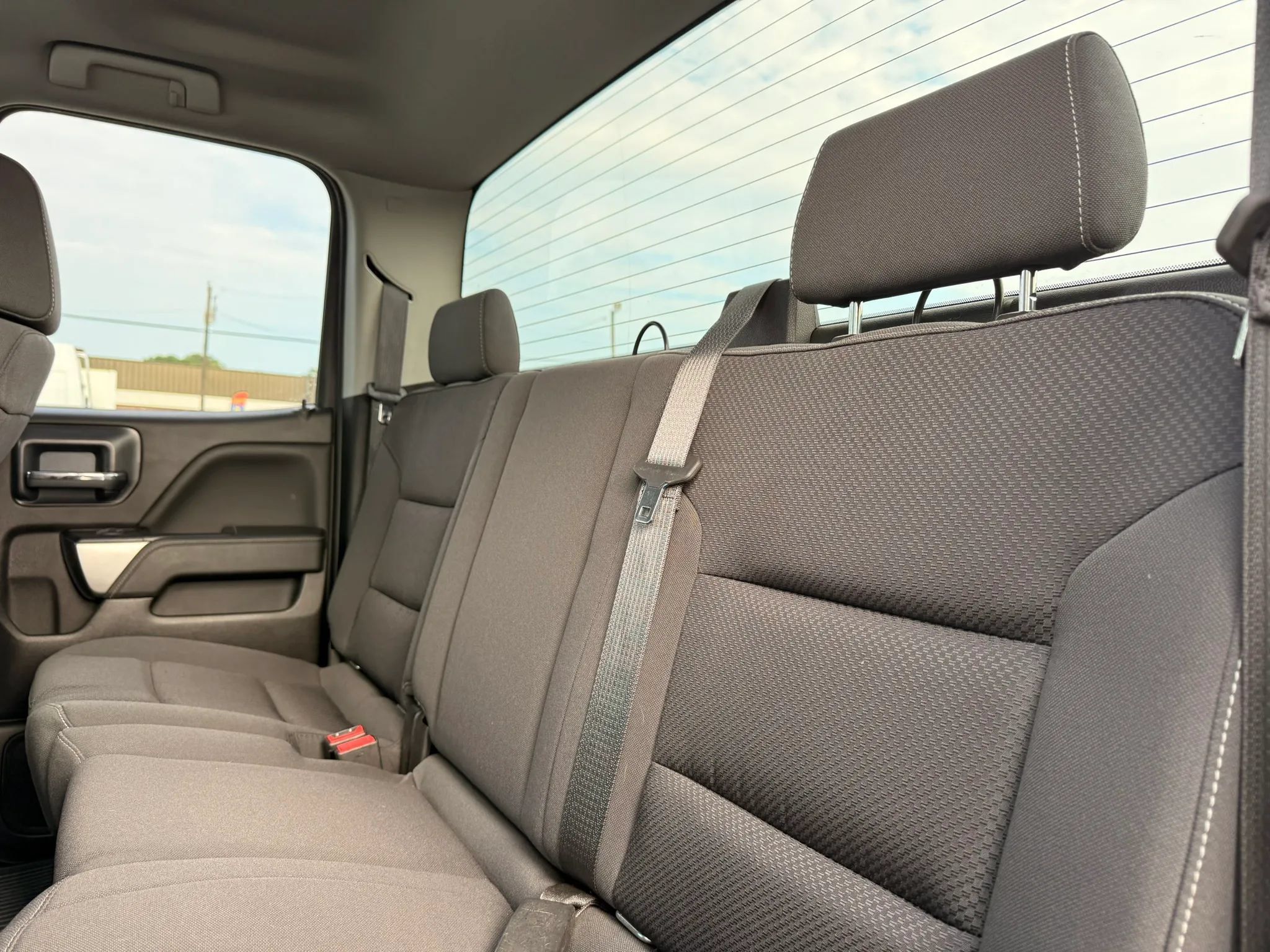 Used 2018 Chevrolet Silverado 1500 LT w/ All Star Edition AWD/4WD image 14