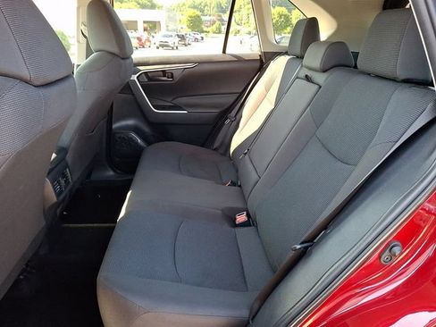 Certified 2025 Toyota RAV4 LE AWD/4WD image 11