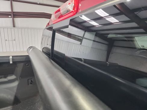 Used 2020 Chevrolet Colorado LT w/ Colorado RST Special Edition image 19