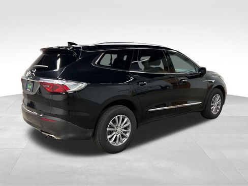 Certified 2024 Buick Enclave Essence w/ Trailering Package, 5000 lbs. AWD/4WD image 9