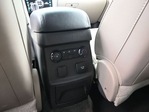 Used 2012 Ford Explorer Limited image 14