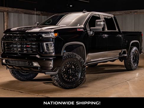 Used 2021 Chevrolet Silverado 2500 LTZ w/ LTZ Plus Package image 4