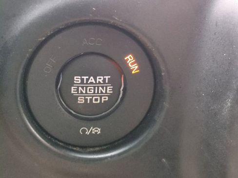 Used 2018 Jeep Wrangler Unlimited Rubicon w/ Dual Top Group image 27