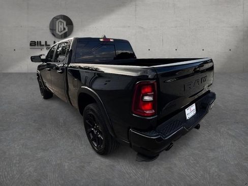 Used 2025 RAM 1500 Laramie w/ Night Edition AWD/4WD image 9