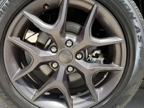 Used 2020 Jeep Grand Cherokee Limited X AWD/4WD image 6