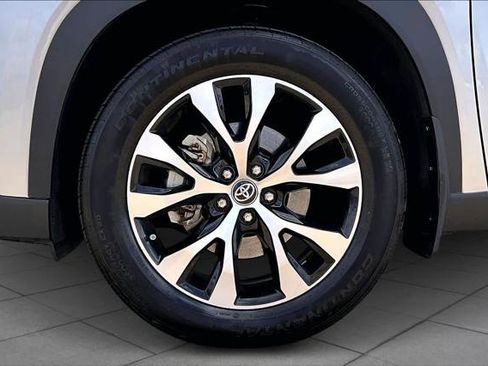 Certified 2024 Toyota Grand Highlander AWD Hybrid image 11