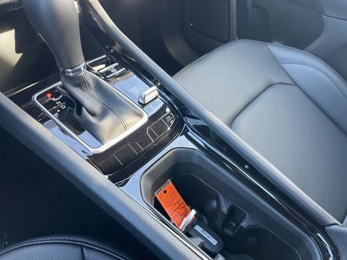 New 2026 Jeep Compass Limited image 23