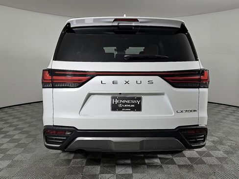 New 2026 Lexus LX 700h Luxury image 5