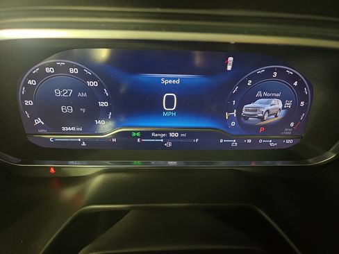 Certified 2024 Chevrolet Tahoe High Country w/ Advanced Technology Package AWD/4WD image 18