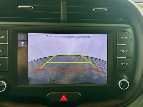 Used 2024 Kia Soul LX w/ Option Group 015 image 21