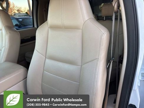 Used 2010 Ford F350 Lariat image 23