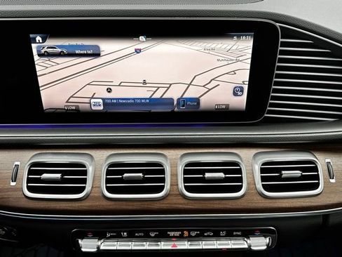 Certified 2025 Mercedes-Benz GLE 350 4MATIC image 21