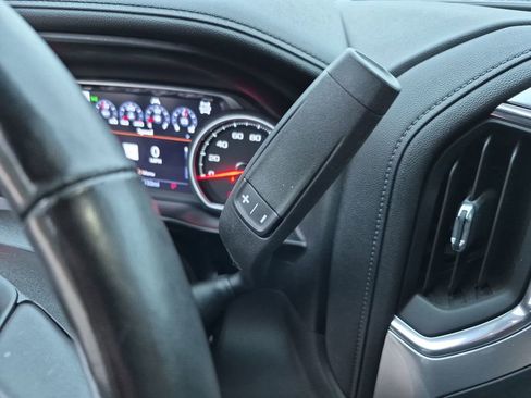 Used 2020 Chevrolet Silverado 1500 LTZ w/ LTZ Texas Edition AWD/4WD image 28