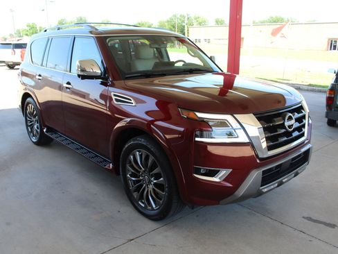 Used 2023 Nissan Armada Platinum w/ Captain's Chairs Package RWD image 65