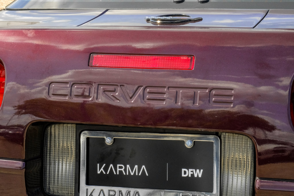 Used 1993 Chevrolet Corvette Coupe RWD image 38
