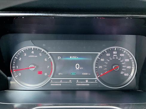 Used 2023 Kia Sorento LX FWD image 25