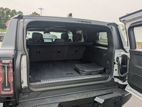 Certified 2025 GMC Hummer EV 3X AWD/4WD image 34