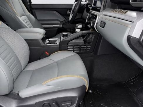 Used 2025 Toyota Tacoma 4x4 Double Cab Hybrid image 18