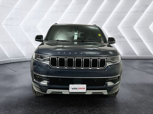 Used 2024 Jeep Wagoneer L Series II w/ Flexible Seating Group image 2