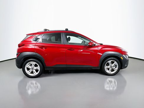 Used 2022 Hyundai Kona SEL image 3