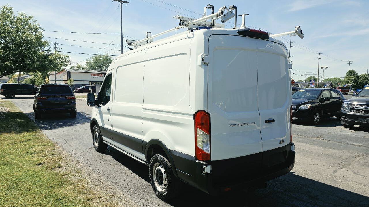 Used 2020 Ford Transit 250 Medium Roof w/ Interior Upgrade Package RWD image 4
