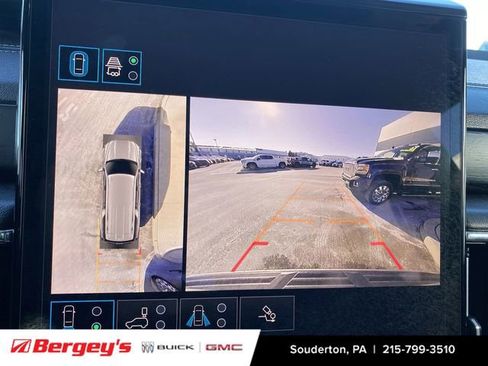 Certified 2025 GMC Yukon XL Denali image 18