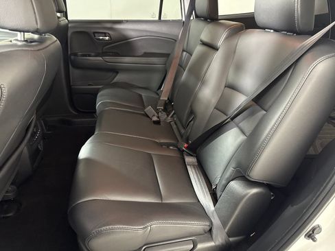 Used 2020 Honda Pilot EX-L image 12