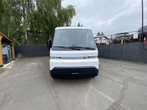 Used 2024 Chevrolet Brightdrop 600 w/ Commercial Equipment Package AWD/4WD image 9