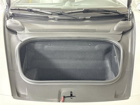 Used 2022 Porsche 911 Turbo S w/ 911 Turbo Sportdesign Package image 33