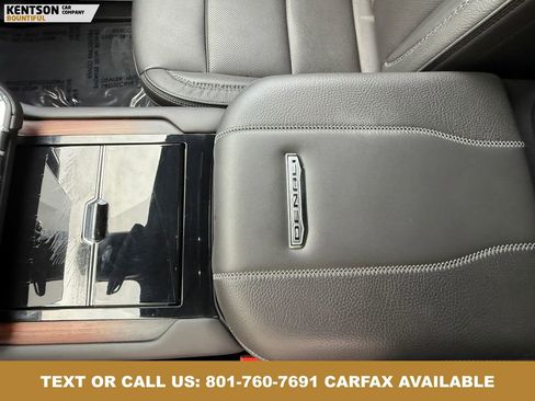 Used 2025 GMC Yukon XL Denali AWD/4WD image 24