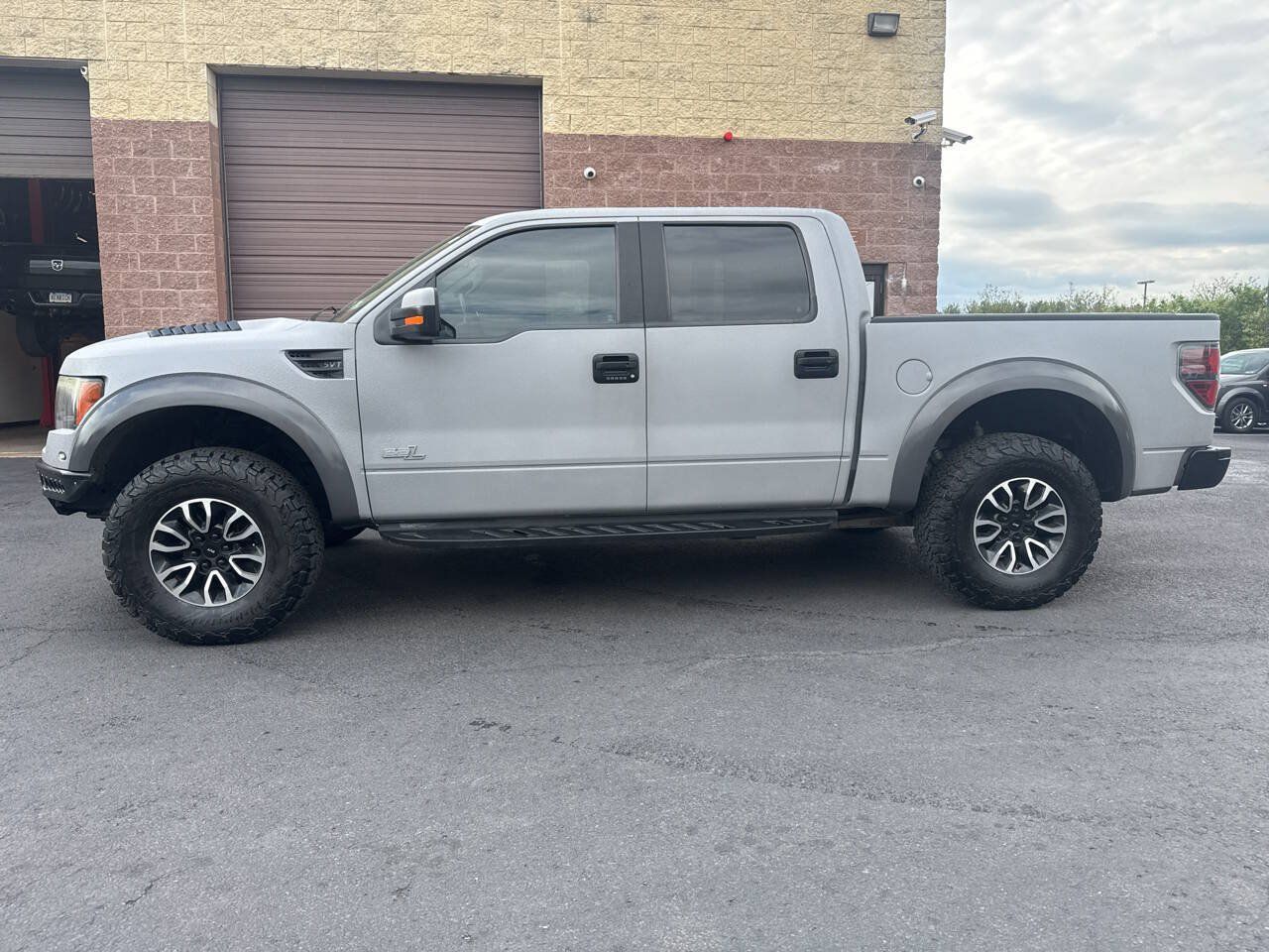 Used 2014 Ford F150 Raptor AWD/4WD image 28