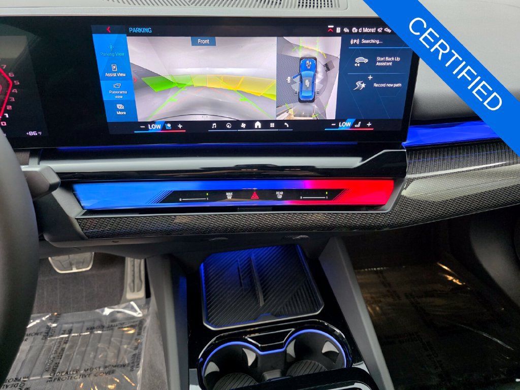 Certified 2025 BMW M5 w/ Carbon Package AWD/4WD image 24