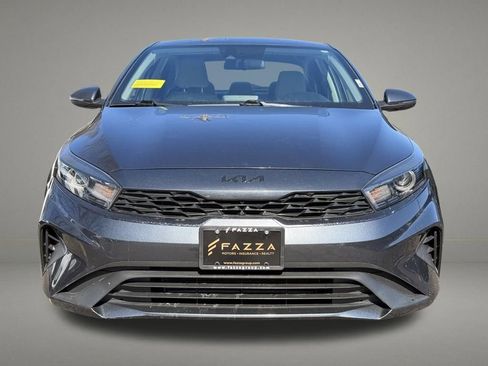 Used 2022 Kia Forte LXS w/ LXS Technology Package FWD image 9