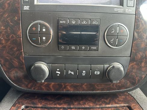 Used 2012 GMC Sierra 2500 Denali w/ Suspension Package, Off-Road image 24