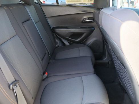 Used 2018 Chevrolet Trax LT image 24