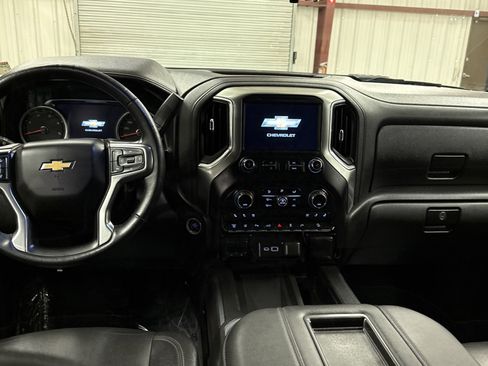 Used 2021 Chevrolet Silverado 2500 LTZ w/ LTZ Plus Package image 22