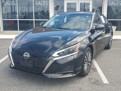 Used 2025 Nissan Altima 2.5 SV