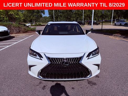 Used 2024 Lexus ES 350 w/ Premium Package FWD image 2