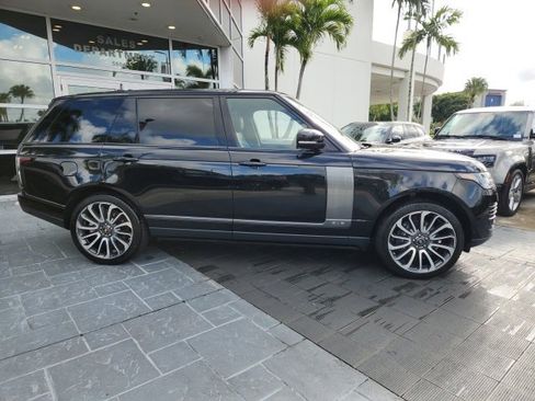 Used 2020 Land Rover Range Rover Long Wheelbase HSE image 8