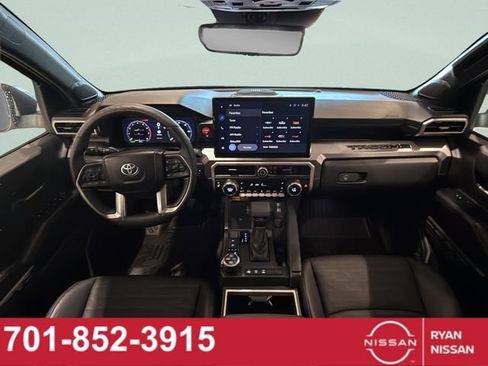 Used 2024 Toyota Tacoma TRD Off-Road w/ TRD Off Road Premium Package image 10