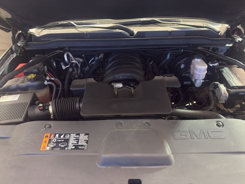 Used 2019 GMC Yukon Denali w/ Open Road Package AWD/4WD image 34