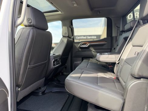 Used 2023 GMC Sierra 1500 Denali w/ Denali Reserve Package image 8