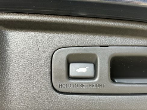 Used 2024 Honda CR-V EX-L image 15