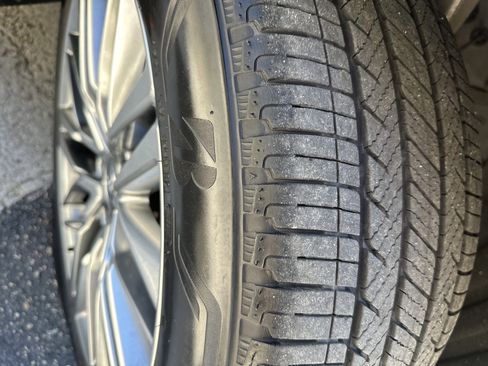 Used 2023 Acura MDX SH-AWD w/ Advance Package image 7