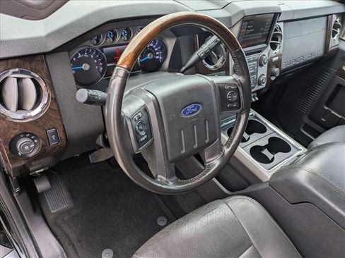 Used 2016 Ford F250 Platinum w/ FX4 Off-Road Package image 9